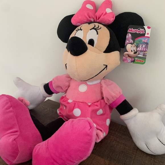 ACCEPTING ALL OFFERS Disney 16” Minnie Mouse Doll - Picture 2 of 3